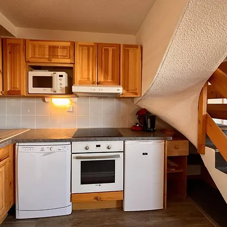 Duplex Cosy Pour 6 A La Plagne, Au Pied Des Pistes - Fr-1-353-8 *